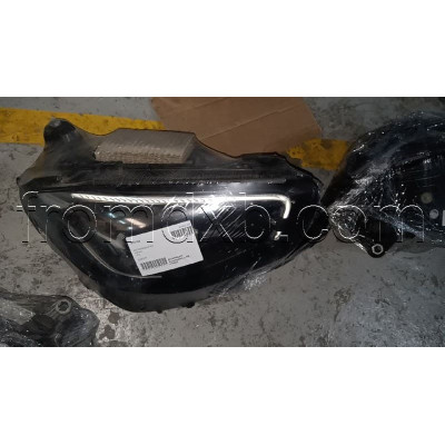 Headlight Right A2139066408