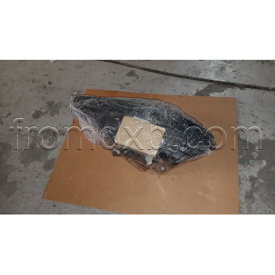 Headlight Right A1779060801