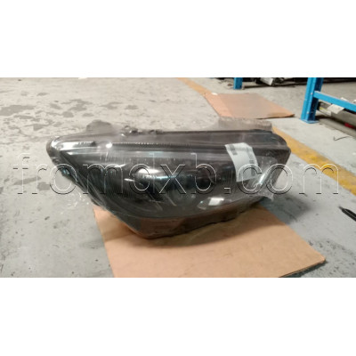 Headlight Right Dynamic LED A2909063600