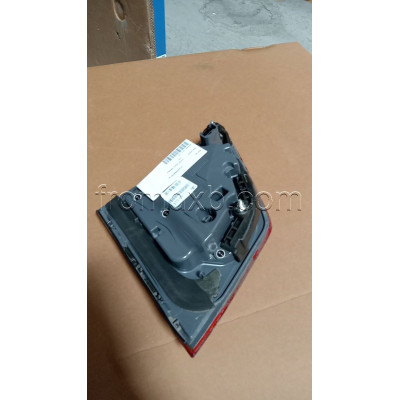 Boot Tail Light Right A1669066402