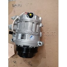 AC Compressor A0008303001