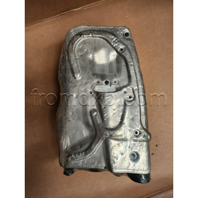 Engine Air Filter Housing A6510901001