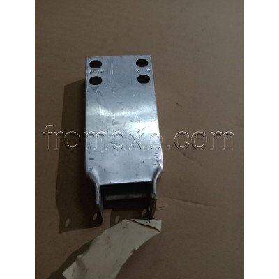 Amplifier Mount Right Side A2056200495