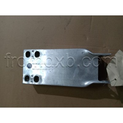 Amplifier Mount Right Side A2056200495