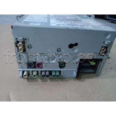 Media head  unit A1729003308